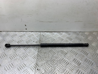 амортизатор крышки багажника (3-5 двери) Suzuki Vitara 2 поколение 2017, 8185054P01