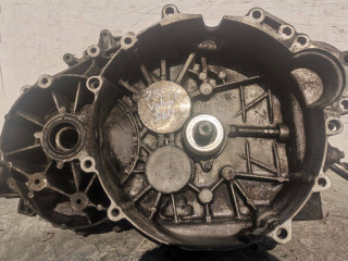 КПП механическая (МКПП) Volvo S60 1 поколение [рестайлинг] 2005, 2.4 л., D 5244 T, дизель, 6МКПП, универсал, 666R, 7002BB