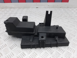 крепление аккумулятора Chrysler Voyager 3 поколение 1999, 2.4 л., МКПП, минивэн, 04716740AB