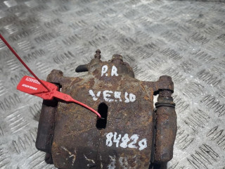 суппорт передний правый Toyota Yaris Verso 1 поколение XP20 2003, 1.4 л., дизель, 5МКПП, lightgray, минивэн