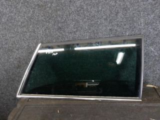 стекло кузовное боковое правое Volkswagen Passat B5 [рестайлинг] 2002, 2.0 л., бензин, МКПП, универсал