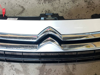 решетка радиатора Citroen Jumpy 2 поколение [рестайлинг] 2015, 1.6 л., дизель, 6МКПП, фургон
