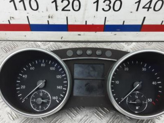 щиток приборов (приборная панель) Mercedes-Benz M-Класс W164 2006, 3.0 л., дизель, АКПП, внедорожник 5 дв., A1645404247, A1645401311, AA2514420421