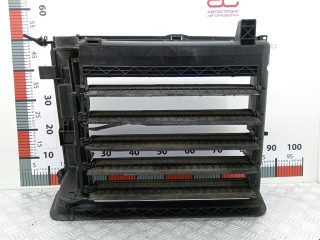 диффузор вентилятора BMW 3 серия E46 2003, 2.0 л., МКПП, универсал, 17117786682