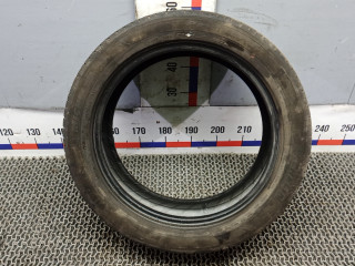 шина Toyota C-HR 1 поколение AX10 2017, 1.2 л., бензин