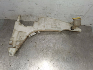 бачок омывателя Ford Focus 1 поколение 2001, 1.8 л., дизель, 5МКПП, серебро, универсал