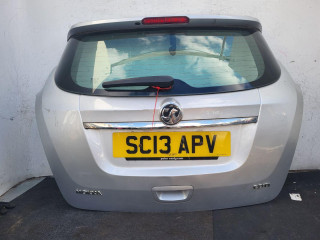 крышка багажника (дверь 3-5) Opel Mokka 1 поколение 2013, 1.7 л., A 17 DTS, дизель, 6МКПП, внедорожник 5 дв.