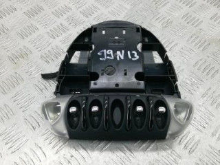 фонарь салона (плафон) Mini Cooper 2 поколение 2007, 1.6 л., бензин, МКПП, хетчбэк 5 дв.