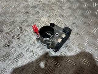 заслонка дроссельная Volvo V70 2 поколение [рестайлинг] 2006, 2.4 л., D 5244 T, дизель, АКПП, универсал, 8692720, 0281002701