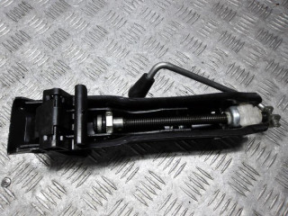 домкрат Skoda Fabia 1 поколение [рестайлинг] 2006, 6Y0011031