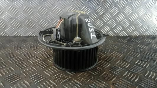 моторчик печки Mercedes-Benz B-Класс W245 2008, 2.0 л., дизель, АКПП, универсал - фото №1