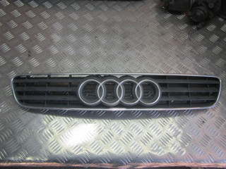 заглушка (решетка) в бампер Audi A3 8L 1997, 1.8 л., бензин, МКПП, хетчбэк 5 дв., 8L0807683