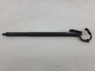 амортизатор крышки багажника (3-5 двери) BMW 2 серия Active Tourer F45 2015, 2.0 л., бензин, АКПП, черный, хетчбэк 5 дв., 7432771