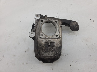 кулак поворотный правый Maserati GranTurismo 1 поколение 2010, 4.2 л., АКПП, правый руль, 242605, 288225511A