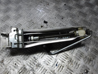 домкрат Audi A4 B5 1996, 8L0011031A