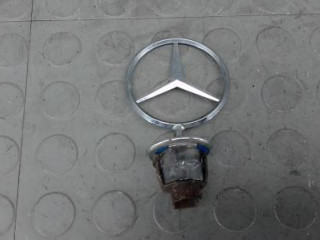 эмблема Mercedes-Benz E-Класс W211/S211 2005, 2.2 л., дизель, универсал