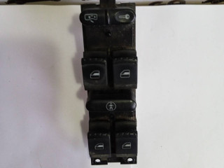 блок управления стеклоподъемниками Volkswagen Passat B5 1999, 1.8 л., ADR, бензин, АКПП, серебро, седан