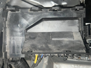 блок предохранителей Ford 2020, 1.5 л., бензин, АКПП, седан