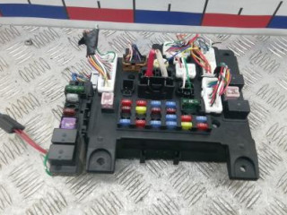 блок предохранителей Citroen C-Crosser 1 поколение 2009, 2.2 л., дизель, МКПП, внедорожник 5 дв., 8637A319, 00573018