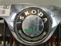 решетка радиатора Skoda Octavia 2 поколение (A5) [рестайлинг] 2008, 2.0 л., МКПП, хетчбэк 5 дв., 1Z0853668 - фото №2