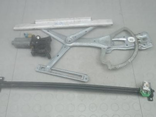 моторчик стеклоподъемника передний правый Mercedes-Benz M-Класс W163 2000, 2.7 л., дизель, внедорожник 5 дв.