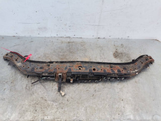 рамка капота Renault Megane 2 поколение 2003, 1.6 л., бензин, 5МКПП, хетчбэк 3 дв.