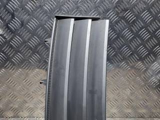 молдинг крыла Land Rover Range Rover 3 поколение [рестайлинг] 2008, 4.2 л., бензин, АКПП, внедорожник 5 дв., LR011352