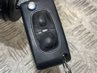 замок зажигания Peugeot 3008 1 поколение 2013, 1.6 л., дизель, 6МКПП, минивэн, 36410600