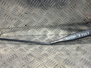 щеткодержатель (поводок стеклоочистителя, дворник) Citroen Xantia 1 поколение 1998, 1.8 л., LFY  (XU7JP4), бензин, АКПП, серебро, хетчбэк 5 дв.