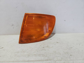 поворотник левый Mercedes-Benz Vito W638 2000, 6388200121