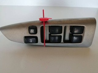 блок управления стеклоподъемниками Toyota Corolla Verso 1 поколение E121 2001, 2.0 л., 1CD-FTV, дизель, 5МКПП, минивэн