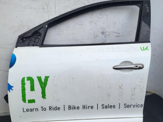 дверь передняя левая Renault Megane 3 поколение [2-й рестайлинг] 2016, 1.6 л., R9M 414, дизель, 6МКПП, универсал