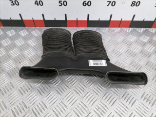 воздухозаборник Jaguar X-Type 1 поколение X400 2006, 2.2 л., МКПП, универсал, C2S40432