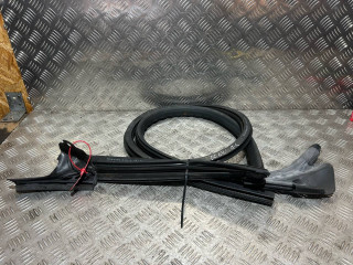 уплотнитель двери Audi A7 4G 2014, 3.0 л., CDUC, дизель, АКПП, лифтбэк