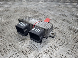 реле накала свечей Opel Signum C 2005, 3.0 л., Z 30 DT, дизель, хетчбэк 5 дв., 24451765, 8973227511