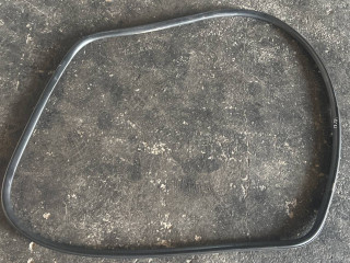 уплотнитель двери Chevrolet Equinox 3 поколение 2019, 1.5 л., бензин, АКПП, внедорожник 5 дв.