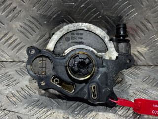 насос вакуумный Skoda Fabia 2 поколение [рестайлинг] 2012, 1.6 л., CAYA, дизель, 5МКПП, универсал