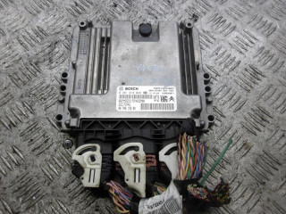 блок управления двигателем Citroen C5 2 поколение 2012, 2.2 л., дизель, АКПП, универсал, 9678615580