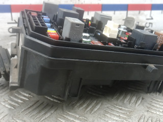 блок предохранителей Opel Astra K 2016, 1.6 л., CDTi, дизель, МКПП, хетчбэк 5 дв., 812461952