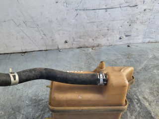 бачок расширительный Toyota 2002, 2.0 л., дизель, 5МКПП, универсал, 164800G011