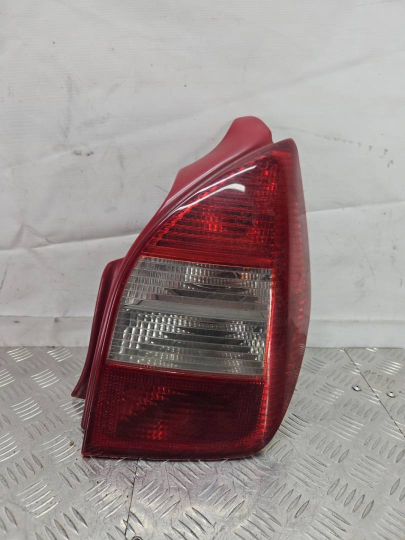 фонарь задний правый Citroen C2 1 поколение 2006, 1.4 л., дизель, робот, хетчбэк 5 дв., 9680283680 - фото №1