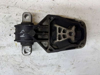 подушка крепления КПП Mercedes-Benz GLA-Класс X156 2016, A2462401209