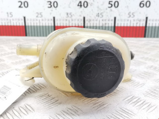 бачок гидроусилителя Chevrolet Lacetti 1 поколение 2006