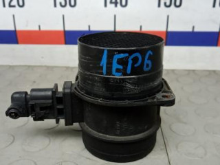 расходомер воздуха Volkswagen Touareg 1 поколение [рестайлинг] 2008, 2.5 л., дизель, внедорожник 5 дв.