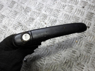 ручка наружная Volkswagen Polo 3 поколение 1998, 1.4 л., бензин, МКПП, седан