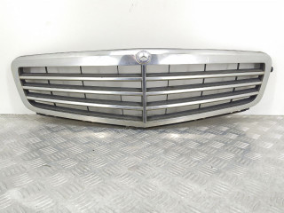 решетка радиатора Mercedes-Benz C-Класс W204/S204 2009, A2048801283, 2048801283