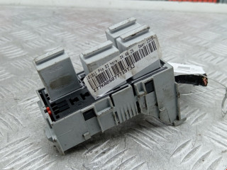 блок реле Opel Meriva 1 поколение (A) [рестайлинг] 2007, 1.6 л., робот, минивэн, 13266315