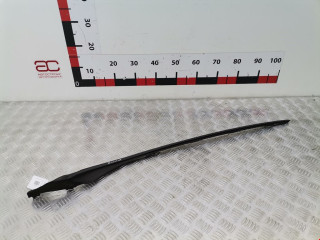 молдинг лобового стекла Volvo V60 1 поколение [рестайлинг] 2014, 1.6 л., МКПП, универсал, 31335865