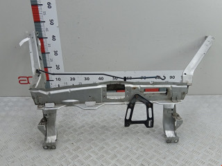 рамка капота Mercedes-Benz A-Класс W168/V168 [рестайлинг] 2003, 1.7 л., АКПП, хетчбэк 5 дв., A1686208534