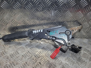 рычаг ручного тормоза (ручника) Audi A6 4B/C5 1998, 2.4 л., бензин, АКПП, универсал